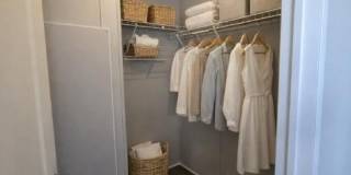 77 HOLLYWOOD DR Gallery 6