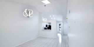 72 LAKEPOINTE Circle Gallery 11