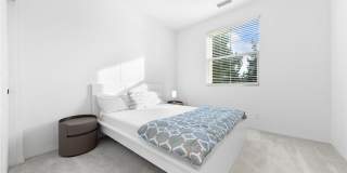 117 Henson Gallery 33