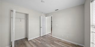 202 NW 25th Place Gallery 16