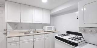 Updated Basement Apartment in College Park Gallery 1