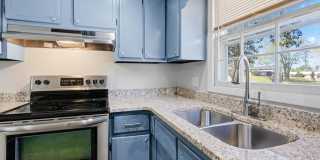 Spacious Brick Home with Modern Upgrades & Huge Fenced Yard in Valdosta! Gallery 14