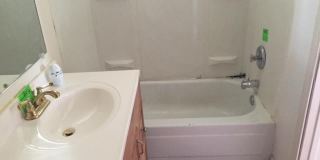 New Renovation!!!2 bedroom bungalow, deck, huge yard, Hancock schools Gallery 7