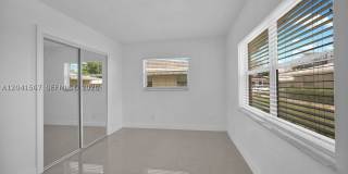 632 SW Kathy Ct Gallery 22