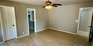 2009 Rockypoint Dr Gallery 13