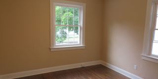 Newly renovated and updated home in Historic Petersburg. Gallery 15