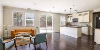 $4195.00 - Gorgeous and Ready for Move-In! Spacious 4 Br / 2.5 Ba in South Gilroy Gallery 21