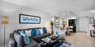 1334 Collins Ave Gallery 7
