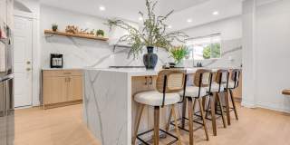 367 South Oak Avenue Gallery 7