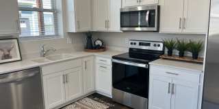 The Bungalows on the Lake - Block C Gallery 376