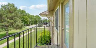 Lakeside Terraces Gallery 22