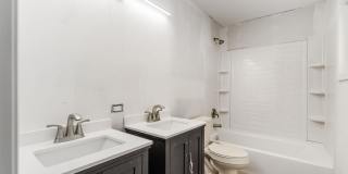 Everything on one level - 4 bedroom, 2 bath home! Gallery 12