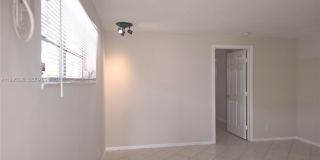 1723 Thomas St Gallery 6