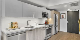 Kurve on Wilshire Kurve on Wilshire Gallery 5