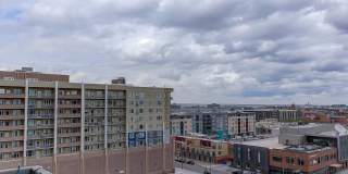 Beautiful and Spacious Loft-Style Condo 1 Bed/1.5 Bath Near Ballpark Gallery 22