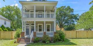 1611 McDaniel Street Gallery 33