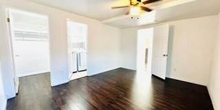 1222 North Avenue 49 Gallery 1