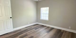 Charming Remodeled Home Off Madison Street Gallery 31