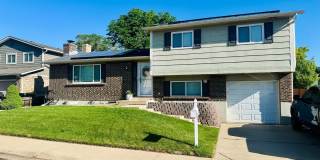 Stylish 3Bd 2Ba Sheridan Green Gem Near Parks, Trails, Shopping & Dining W/ 1-Car Attached Grage Gallery 1