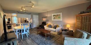 204 MEADOW Lane Gallery 3