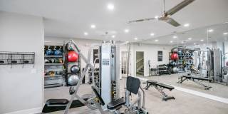 Pier 5350 Apartments Gallery 10