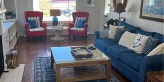 227 Apolena Avenue Gallery 14
