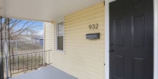 Fully Updated 2-Bed with Modern Finishes Gallery 7