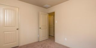 224 Lake Glen Gallery 21