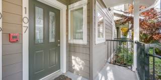 2 bedroom 2.5 bathrooms. 1 parking space only. Gallery 1