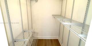 733 Riverside Dr Gallery 11