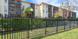 16851 NE 23rd Ave Gallery 1