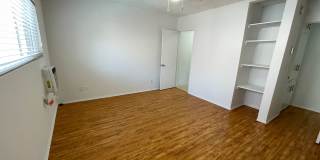 13952 Moorpark St. Gallery 27