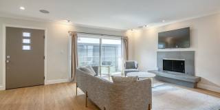 1342 Stanford St Gallery 3