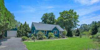 1825 Main Bayview Road Gallery 1