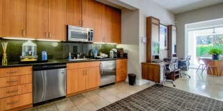 Orchard Glen Apartments Gallery 19
