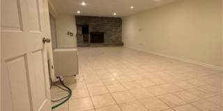 215 Locksley Road Gallery 21