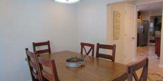 1726 Melrose Avenue Gallery 16