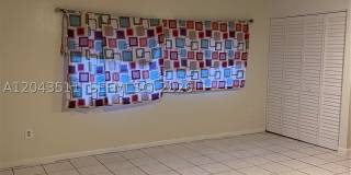 7607 Harbour Blvd Gallery 10