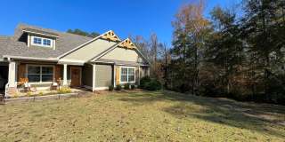 Precious and well kept home in Lundy West Gallery 1