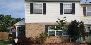 *END UNIT* town home in established Crestwood Neighborhood ready for you mid March! Gallery 1