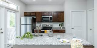 Riverstone Apartments at Long Shoals Gallery 49