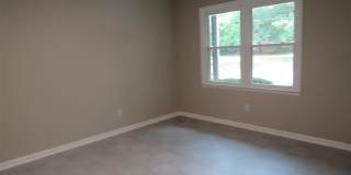 210-18 Colonial Drive Gallery 7