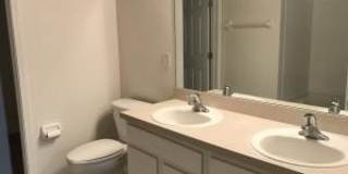 7104 STONELION Circle Gallery 11