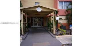 9143 SW 77th Ave Gallery 1