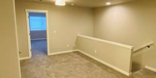 Beautiful Newer Home in Terrific Salmon Creek Location Gallery 14