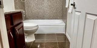 5044 River Glen Drive Gallery 10