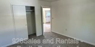 2627 N Rose St` Gallery 12