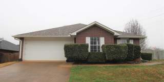 Coming soon: 3 bedroom, 2 bath home in Whitehouse! Whitehouse ISD Gallery 1