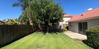 Clean 3 Bedroom / 2 Bathroom home near Stockdale High School, Recently Renovated! Clean 3 Bedroom / 2 Bathroom home near Stockdale High School, Recently Renovated! Gallery 27