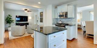 3221 Sunset Drive Gallery 18